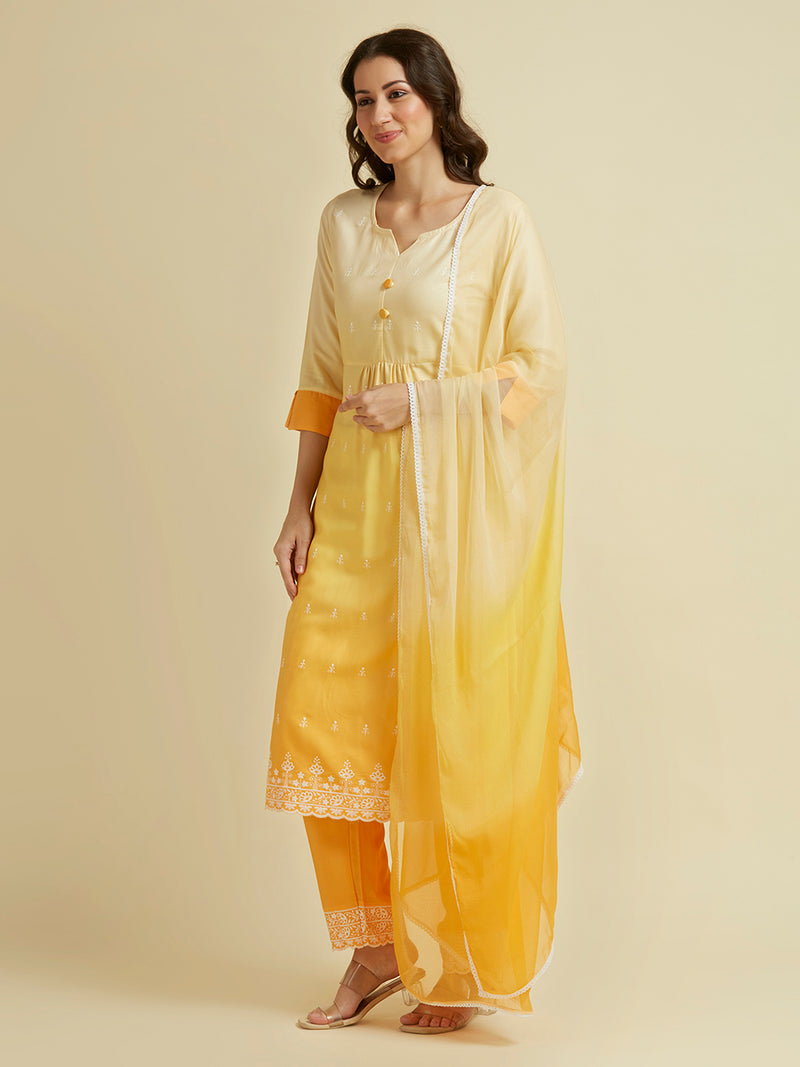 ORANGE SHADED HAKOBA KURTA SET