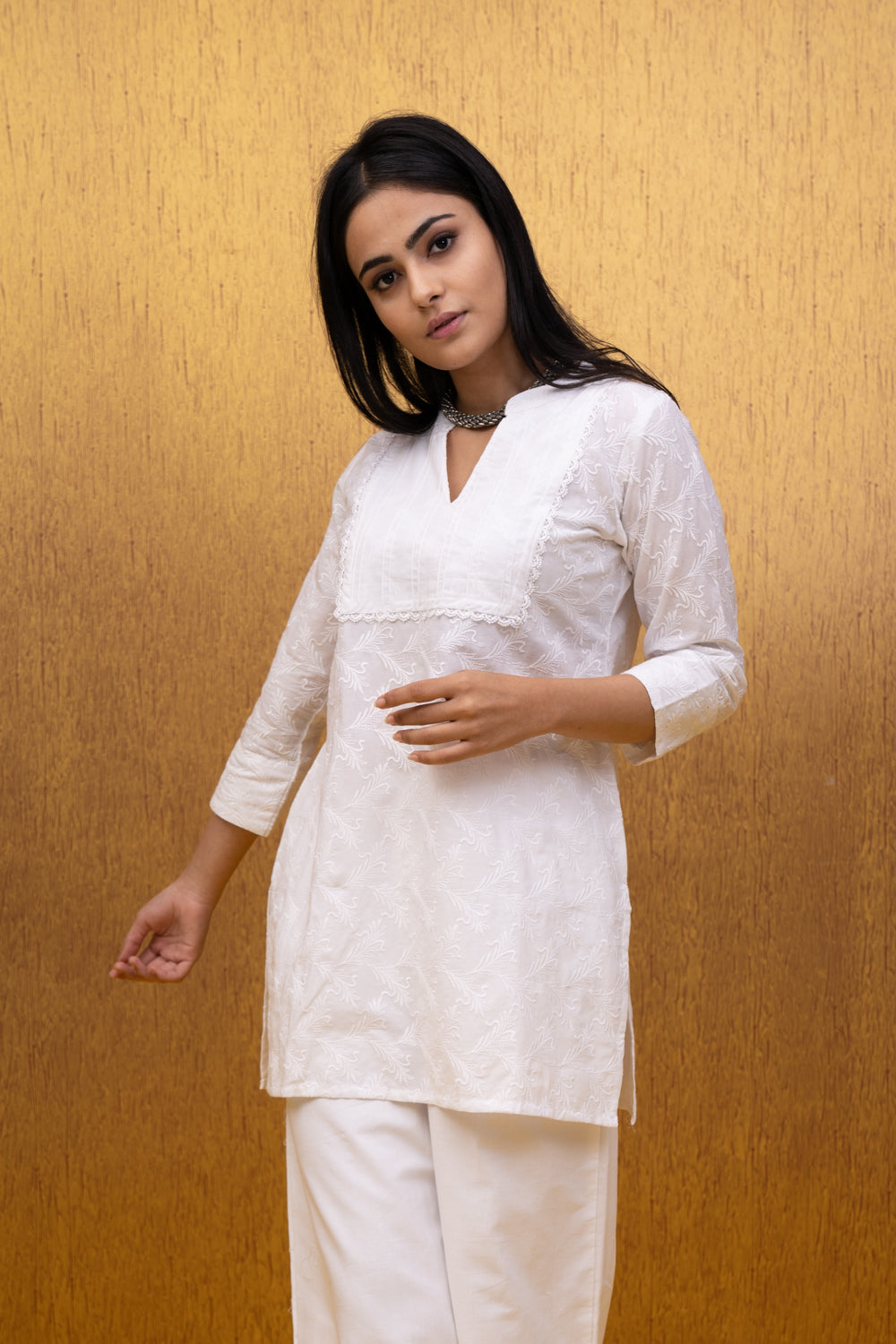 Latest White kurti patterns | Beautiful white kurti designs for women -  YouTube